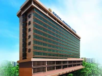 Regal Oriental Hotel 4*