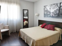 Hostal T4 