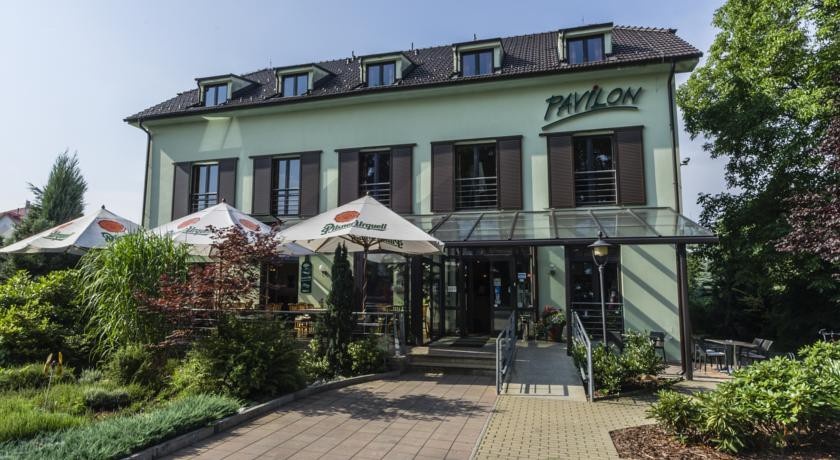 Pavilon 3*