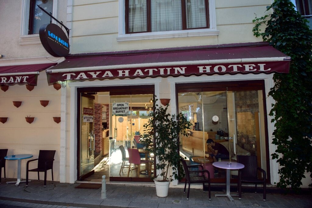 Taya Hatun Hotel 2*