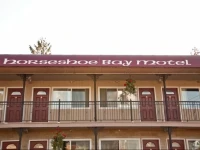 Horseshoe Bay Motel 3*