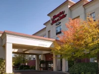 Hampton Inn & Suites Langley-Surrey 3*