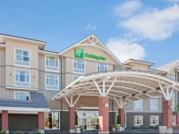 Holiday Inn Hotel & Suites Surrey East - Cloverdale 3*