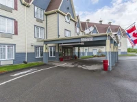 Quality Inn Riviere-Du-Loup 2*