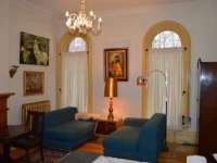 Gold Door Inn 