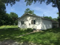 Lakeside Inn 