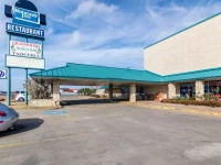 Days Inn Six Flags Mall 2*