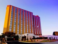 Hilton Arlington 3*