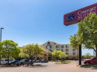 Comfort Suites Austin Airport 2*