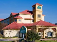 La Quinta Inn & Suites Austin Southwest at Mopac 3*