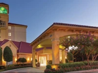 La Quinta Inn & Suites Dallas North Central 3*