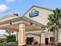Days Inn and Suites Houston North 2*
