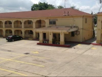 Guest Inn And Suites 1*