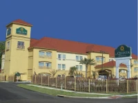La Quinta Inn & Suites Houston-Normandy 2*