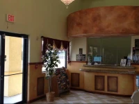 Woodland Inn And Suites 