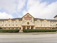 Hawthorn Suites by Wyndham DFW Airport North 2*