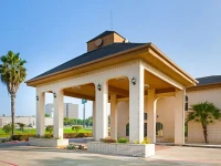 Quality Inn Near Medical Center 2*
