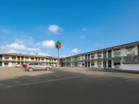 Rodeway Inn Downtown 2*