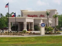Hampton Inn Livingston 2*