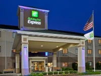 Holiday Inn Express Marshall 2*