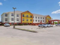 Comfort Suites La Porte 2*