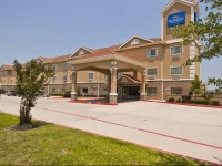 Baymont Inn and Suites Baytown 2*