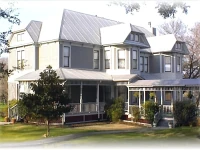 Inn on the Creek 2*