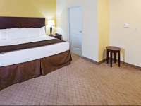 La Quinta Inn & Suites Sulphur Springs 2*