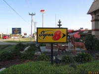 Super 8 Kingsville 1*