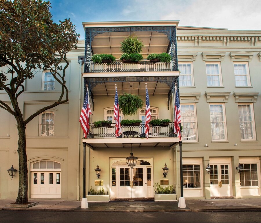 Bienville House 3*