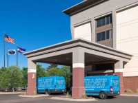 Hampton Inn Denver-International Airport 3*