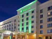 Holiday Inn & Suites Denver Airport 3*