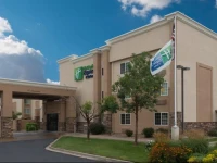 Holiday Inn Express & Suites Wheat Ridge-Denver West 2*