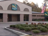 Quality Inn Tupelo 3*