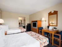 Days Inn Tampa North of Busch Gardens 2*