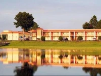 Quality Inn & Suites Mount Dora 2*