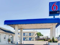 Days Inn Fayetteville 2*
