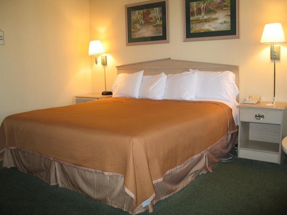 Howard Johnson Express Inn - Hot Springs 2*