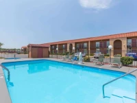 Days Inn Arkadelphia 2*