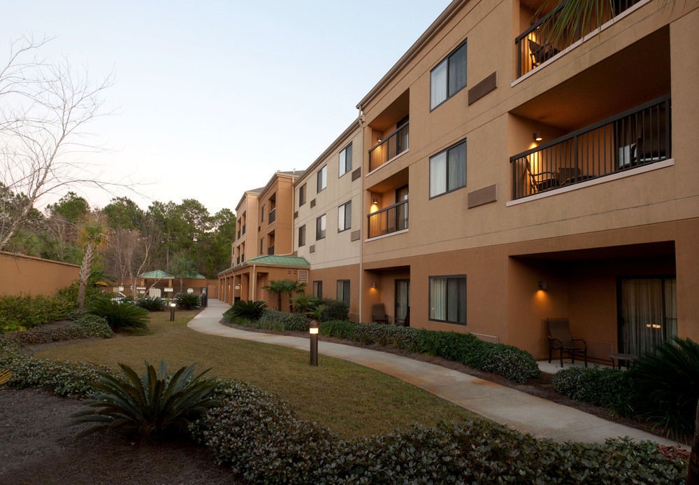 Courtyard Birmingham Trussville 3*