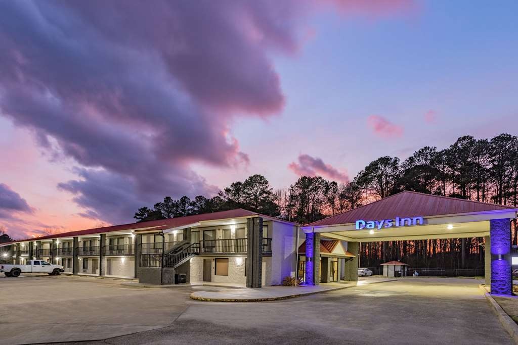 Days Inn Leeds 2*