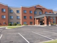 Comfort Suites Ramsey 3*
