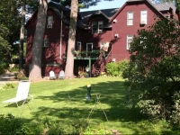 Cabernet Inn 