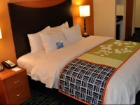 Fairfield Inn & Suites Seattle Bremerton 2*