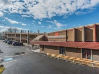 Econo Lodge 2*