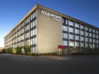 Four Points by Sheraton Kansas City Airport 3*
