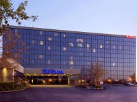 Hilton Kansas City Airport 3*