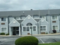 Microtel Inn Springfield 2*