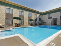 Best Western Huntington Mall Inn 2*
