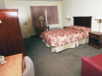 Home-Towne Lodge Omaha 2*